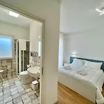 969 4* Paceco