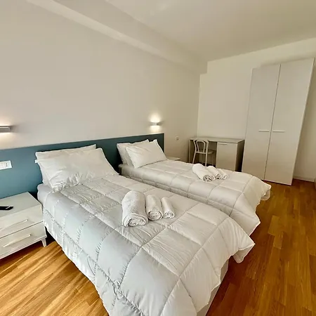 969 Bed & Breakfast *