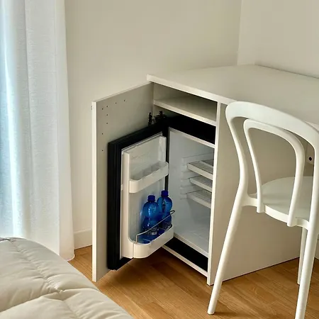 Bed & Breakfast 969 *