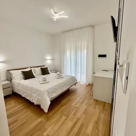 969 Bed & Breakfast